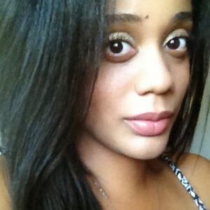 Meet your Posher, Simone